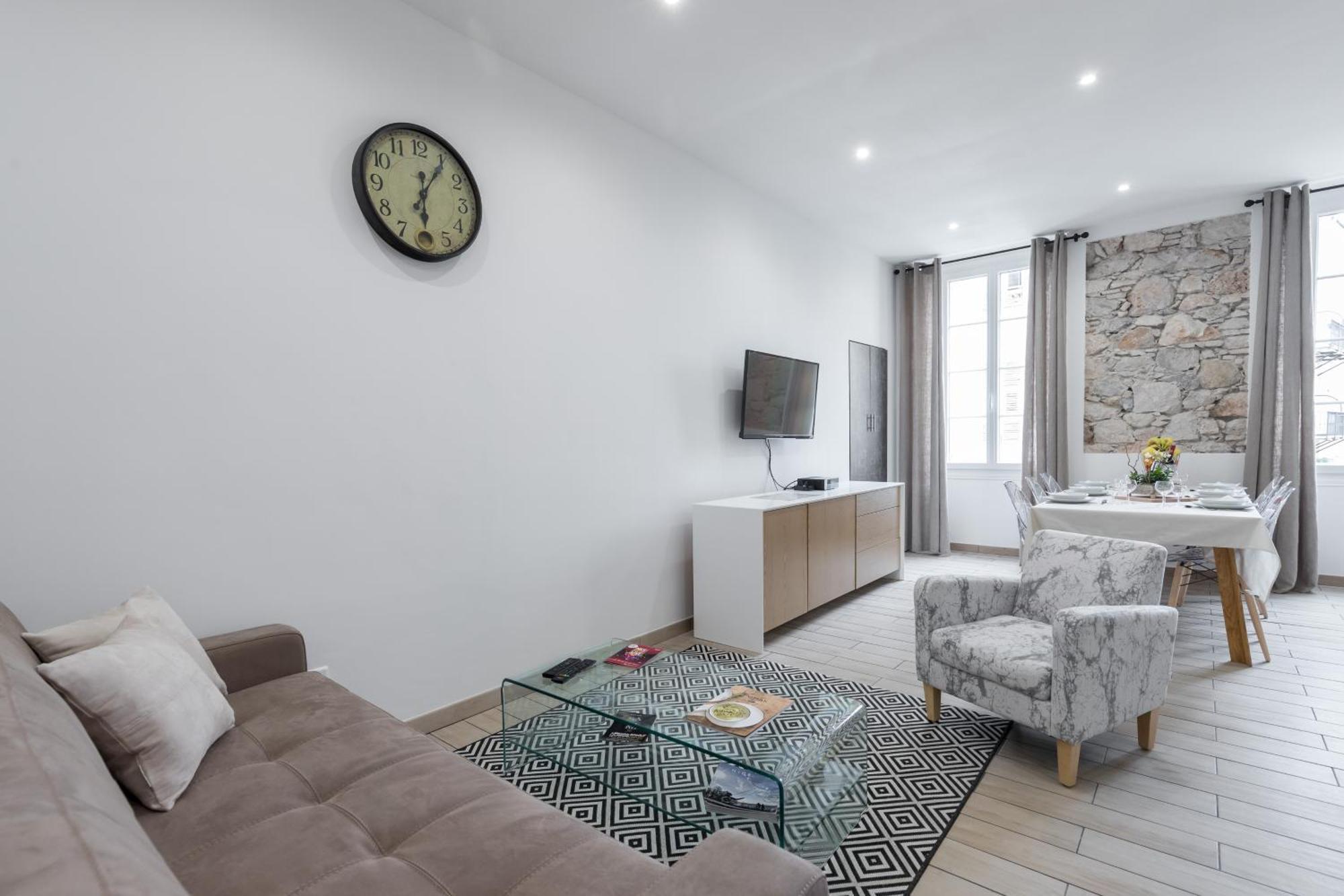 Grimaldi Apartment *
